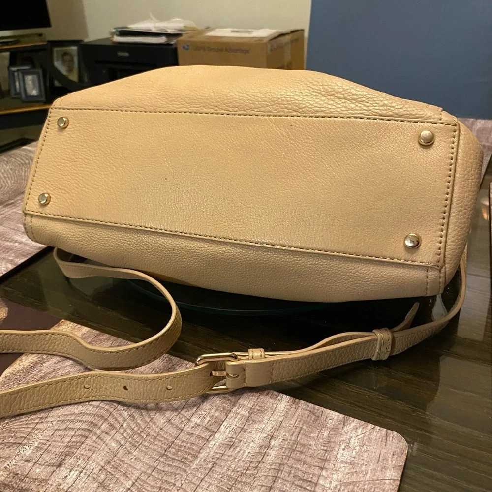 Kate Spade Beige Leather Shoulder Bag